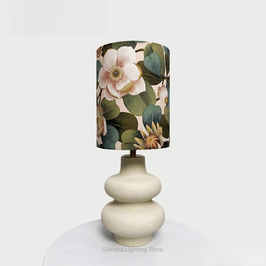 Lampa stołowa Liberty Fabric:  – Century Textile & Sewing Supply recenzja i cena