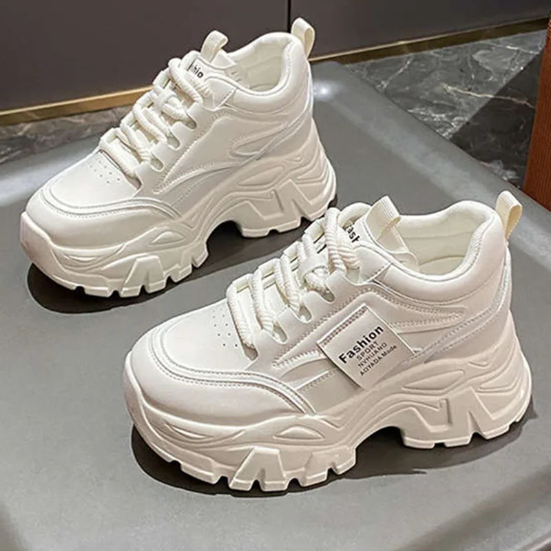 Nowe modne sneakersy na platfo – Sewing Cotton recenzja i cena