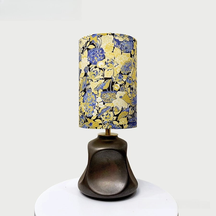 Lampa stołowa z tkaniny Libert – Century Textile & Sewing Supply recenzja i cena